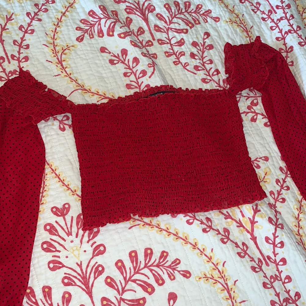 Fashion nova off the sleeve top medium